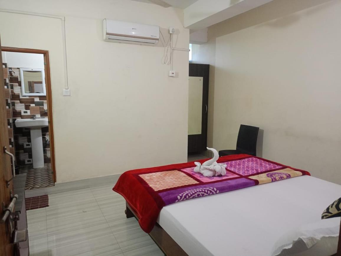 Hotel Kaziranga Holidays Exterior photo