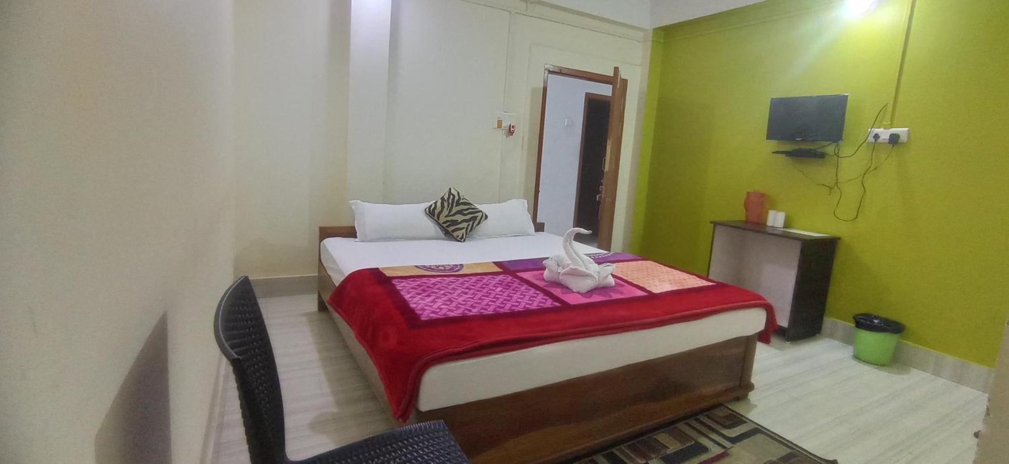 Hotel Kaziranga Holidays Exterior photo